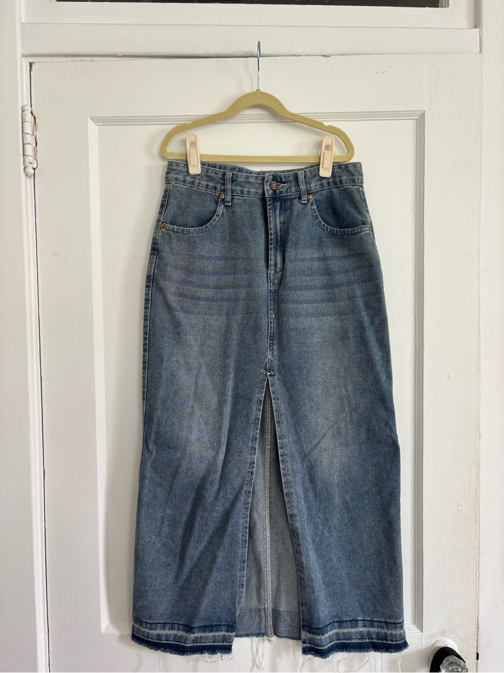 High-Waist Blue Denim Maxi Skirt with Front Slit